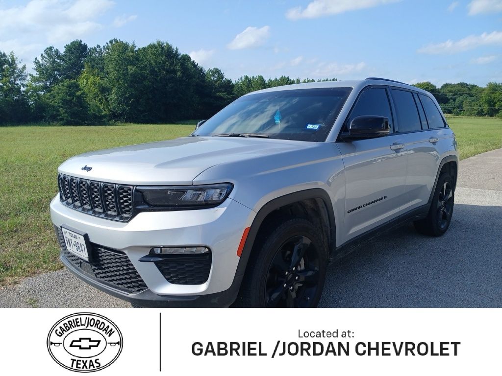 Silver Zynith 2024 Jeep Grand Cherokee SUV / Crossover 4X2 8-Speed Automatic
