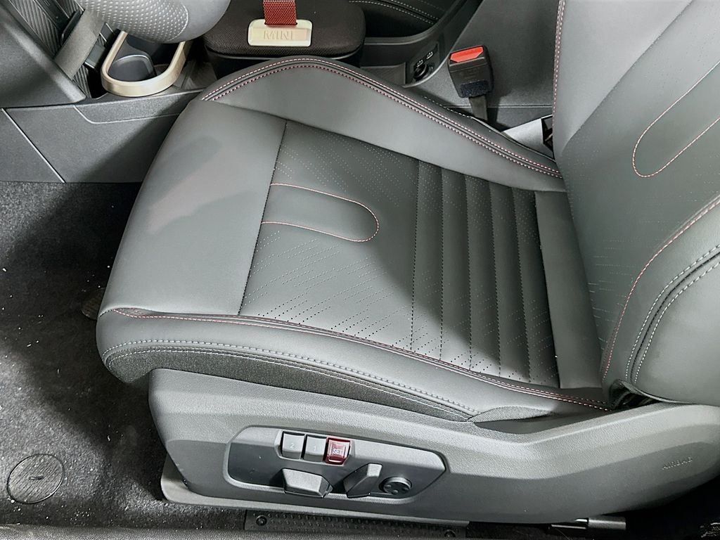 Thumbnail: 2026 MINI Cooper - 20