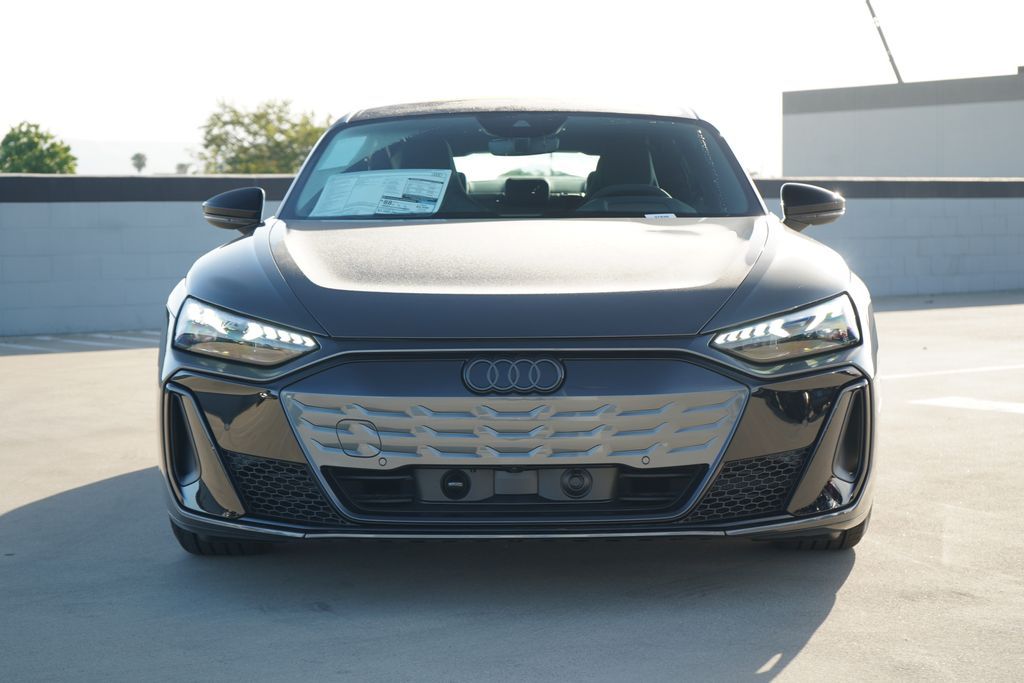 Thumbnail: 2026 Audi e-tron GT - 5