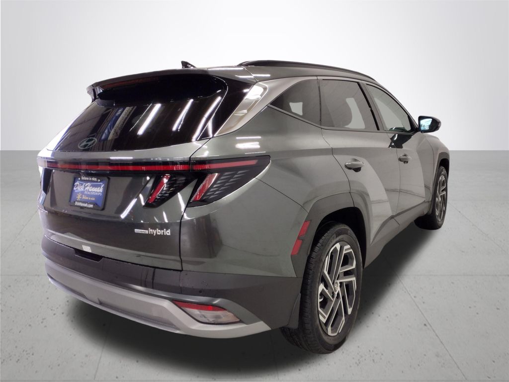 2026 Hyundai Tucson Hybrid Limited