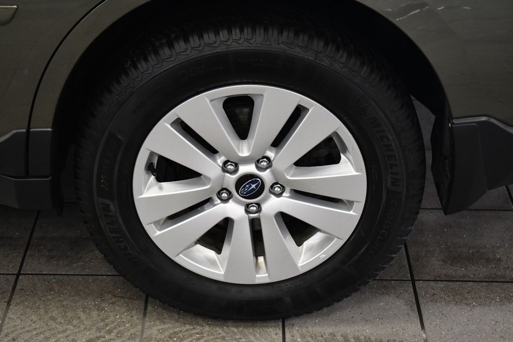Thumbnail: 2016 Subaru Outback - 14
