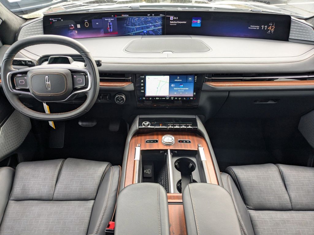 2025 Lincoln Navigator Black Label L