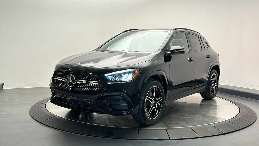 2025 Mercedes-Benz GLA 250 4MATIC 3