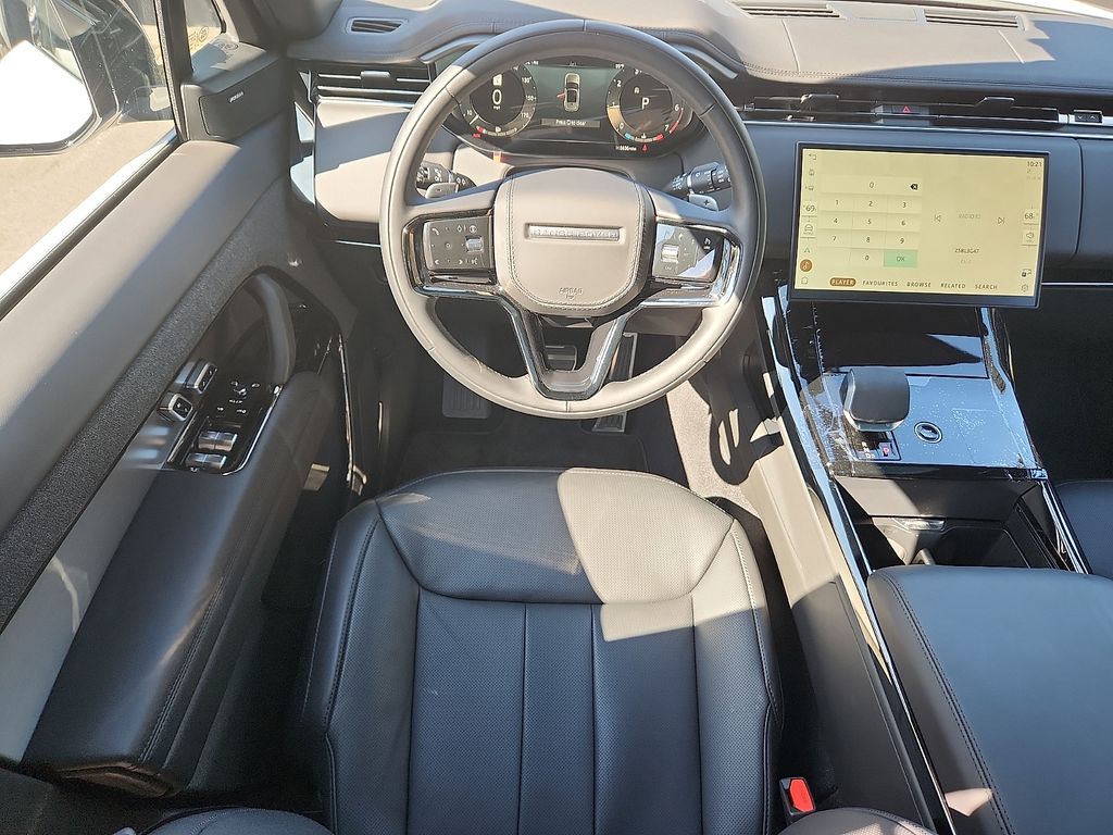 Thumbnail: 2026 Land Rover Range Rover Sport - 11