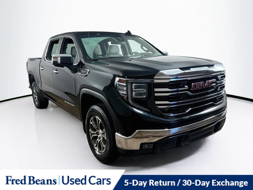 2025 GMC Sierra 1500 SLT Crew Cab 4WD