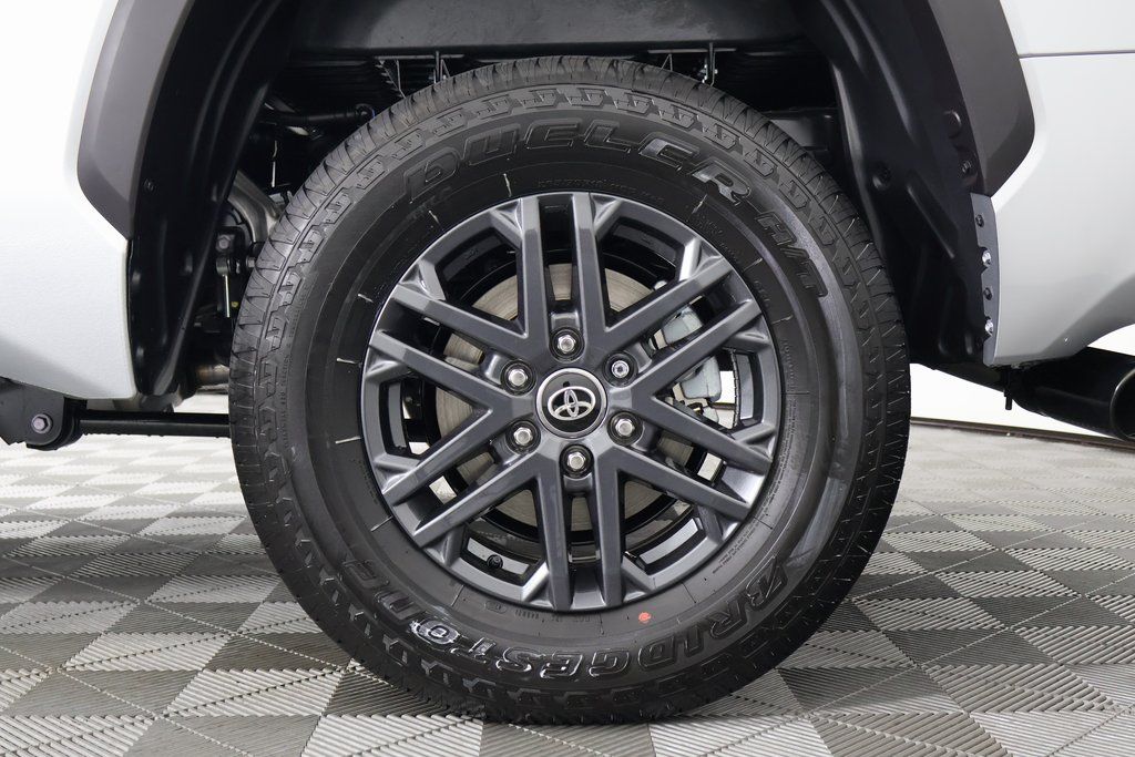 2025 Toyota Tundra SR5 10