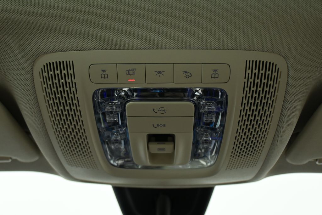 Thumbnail: 2022 Mercedes-Benz GLB - 20