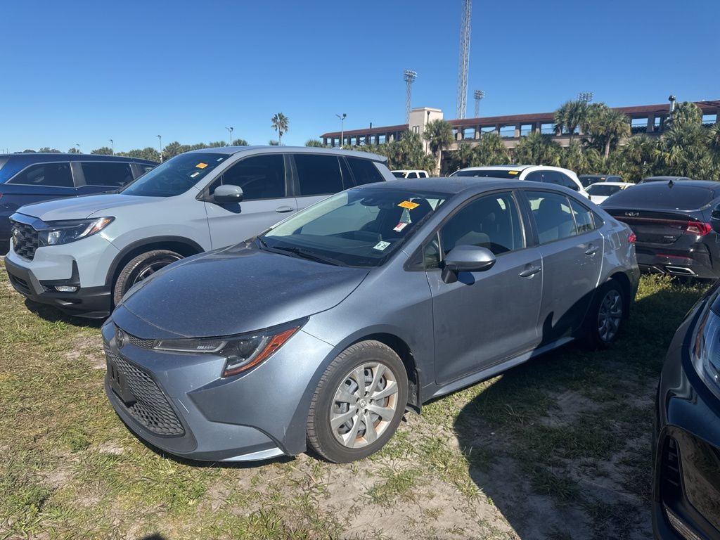 2020 Toyota Corolla LE 8