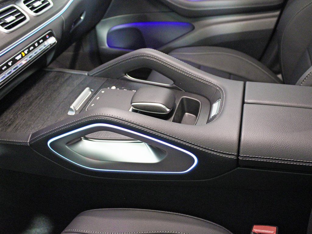 used 2026 Mercedes-Benz GLE car, priced at $57,997