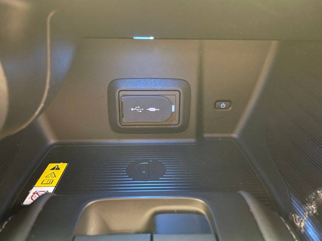 2021 Toyota Venza Limited 29