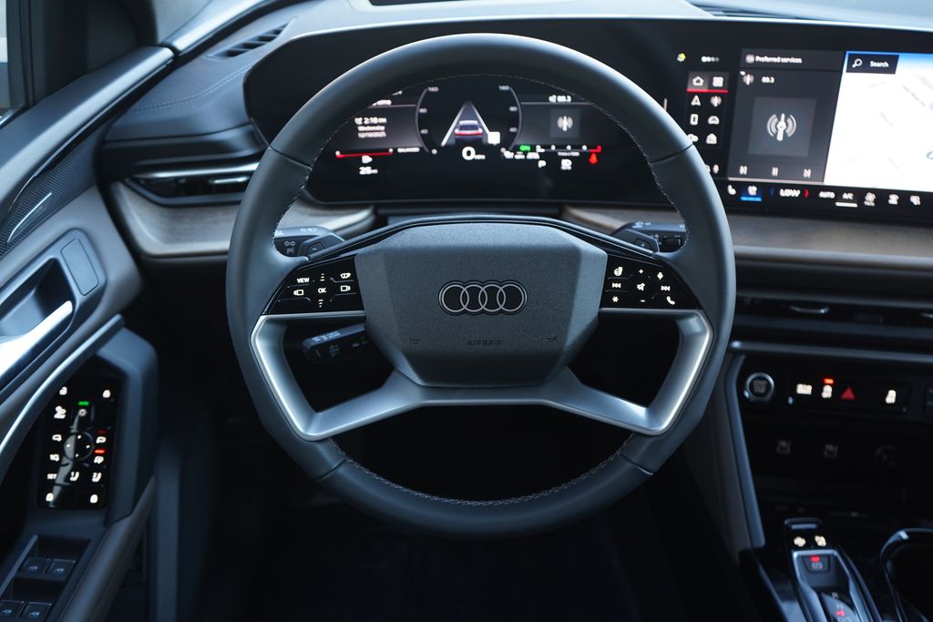 Thumbnail: 2025 Audi Q5 - 9