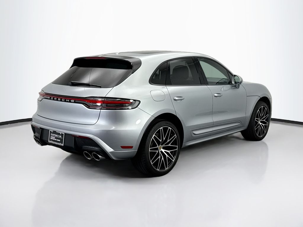 Thumbnail: 2025 Porsche Macan - 7