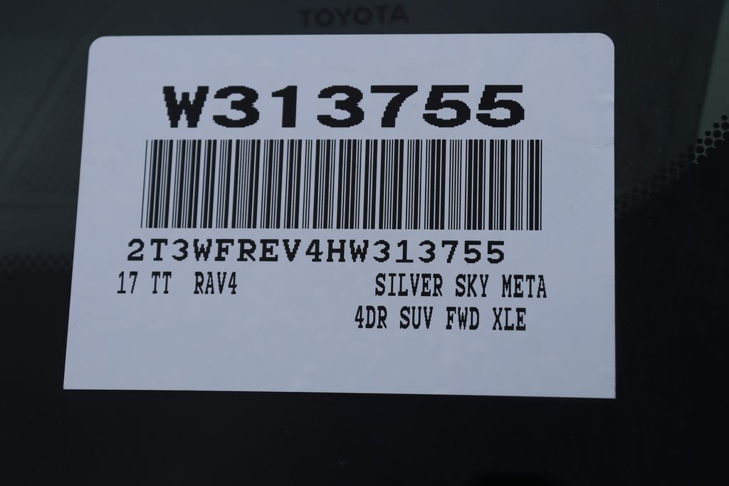 Thumbnail: 2017 Toyota RAV4 - 7