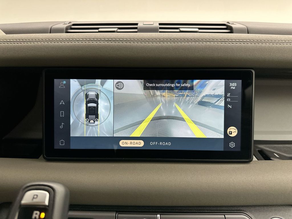 Thumbnail: 2020 Land Rover Defender - 15