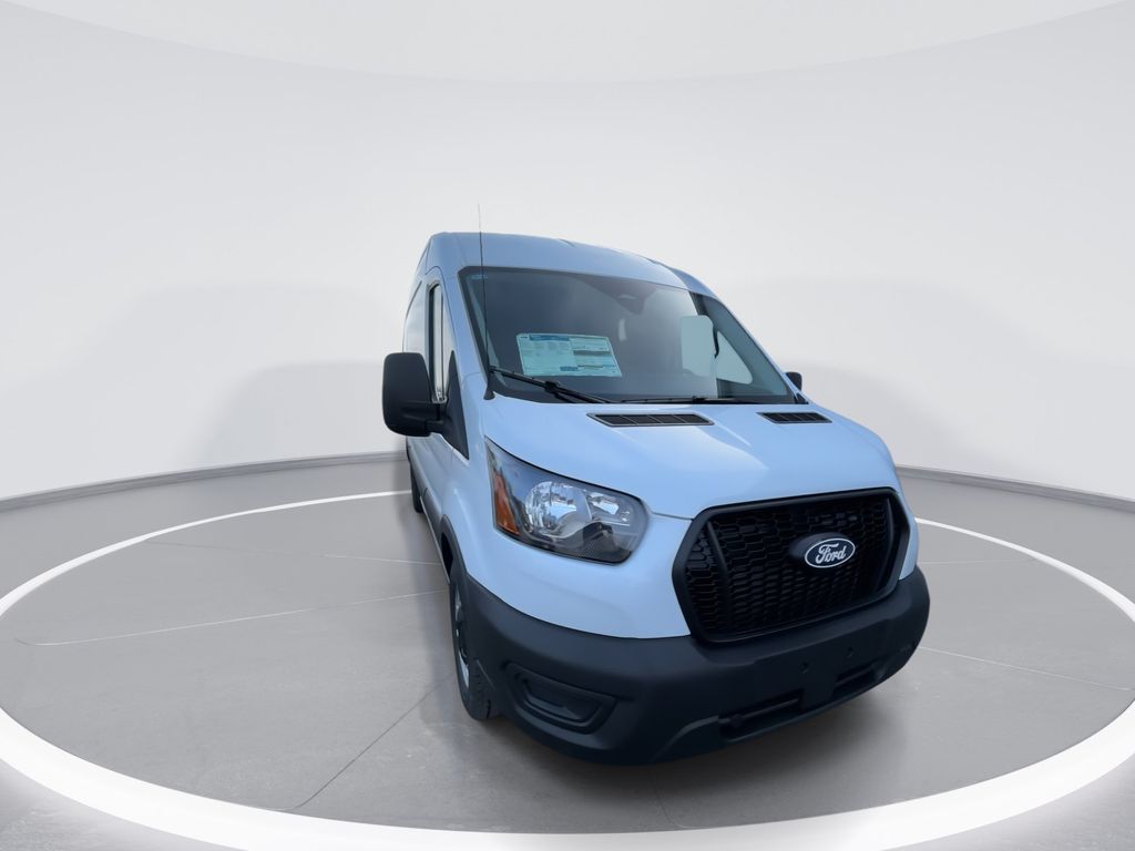 New 2026 Oxford White Ford Cargo Van image 3
