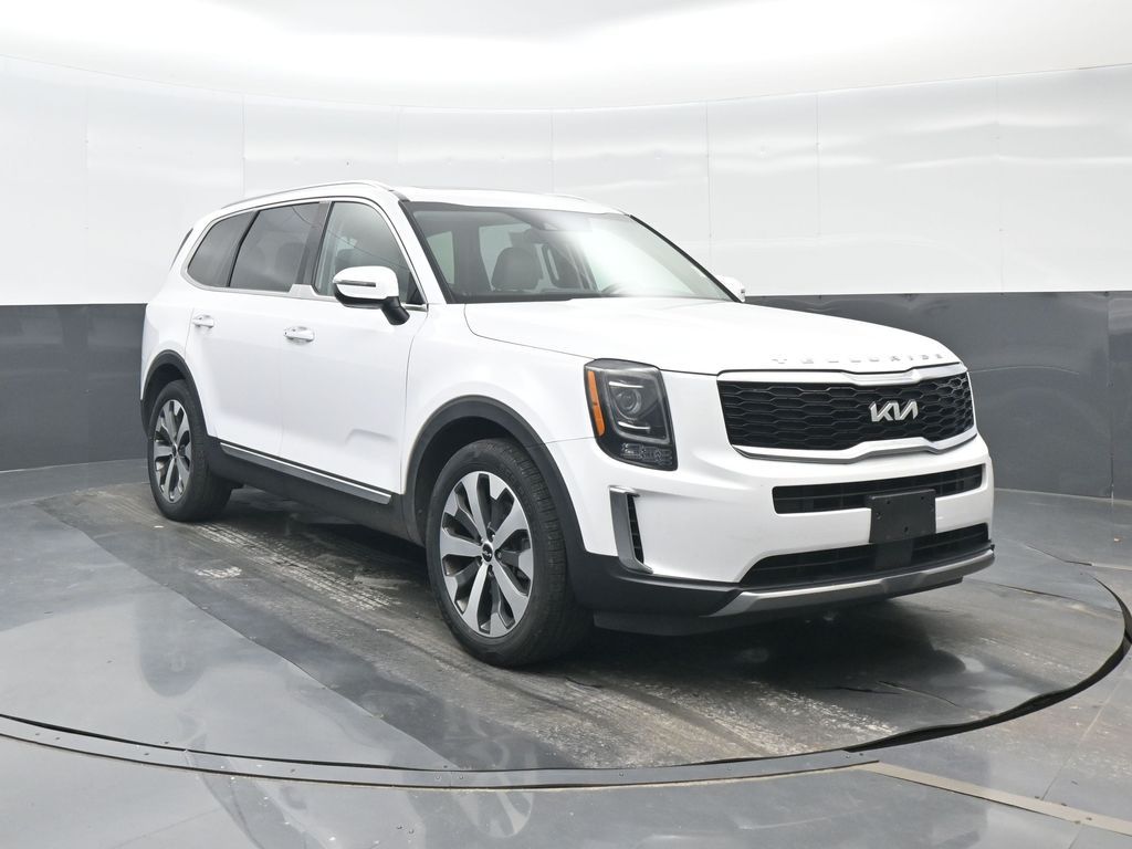 2022 Kia Telluride S White at Bob Mills Chevrolet