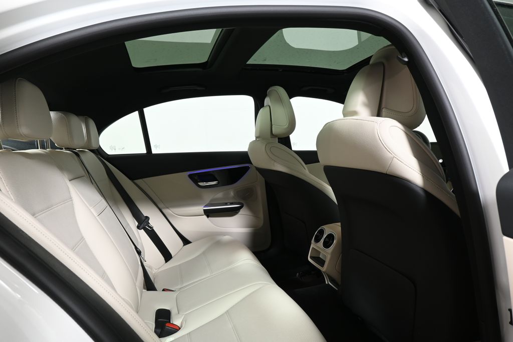 Thumbnail: 2025 Mercedes-Benz C-Class - 23