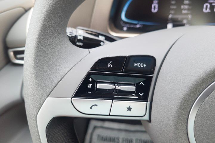 New 2026 White Hyundai SE image 26