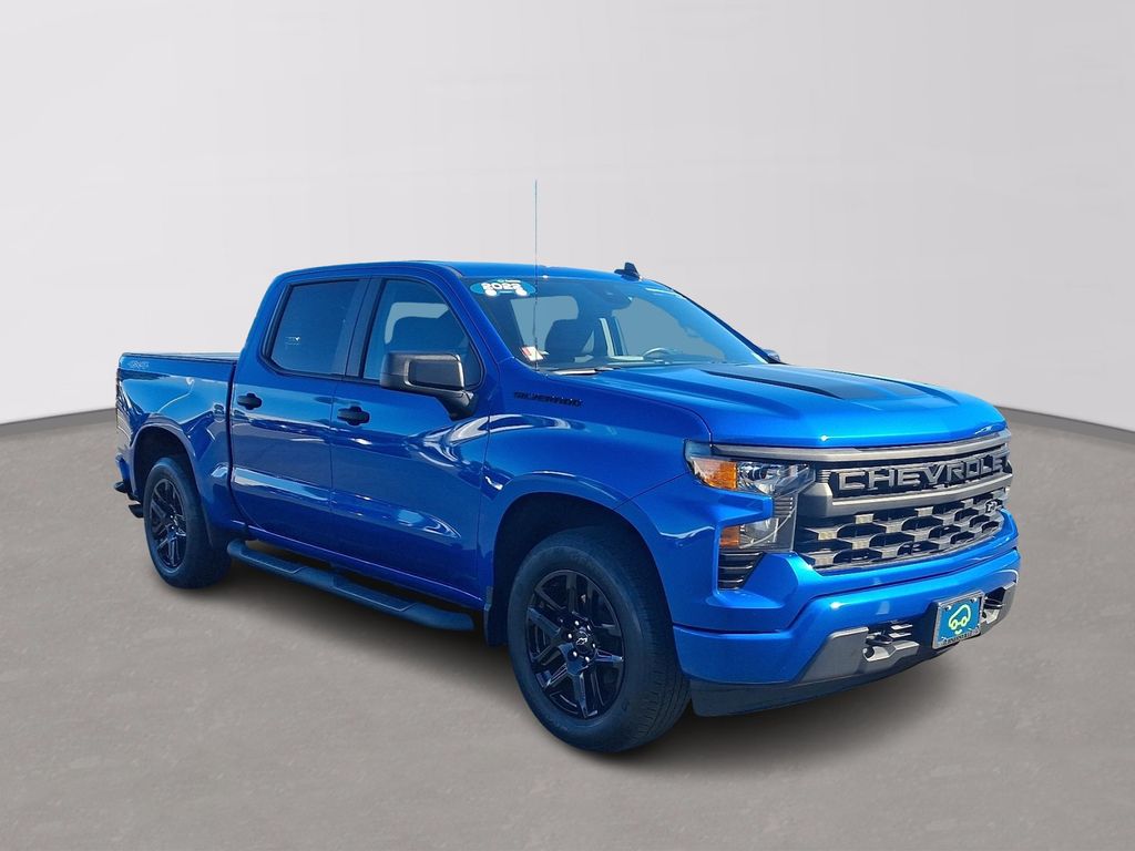 Thumbnail: 2022 Chevrolet Silverado 1500 - 3