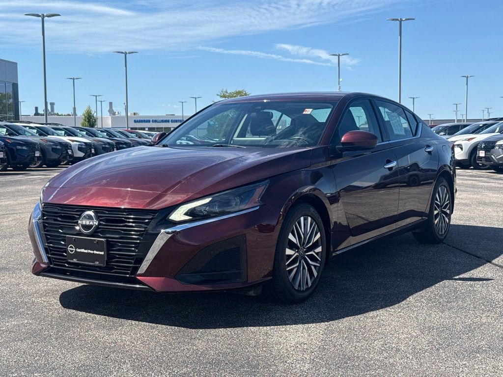 Garnet Pearl Metallic 2024 Nissan Altima Sedan Front-Wheel Drive Continuously Variable Transmission