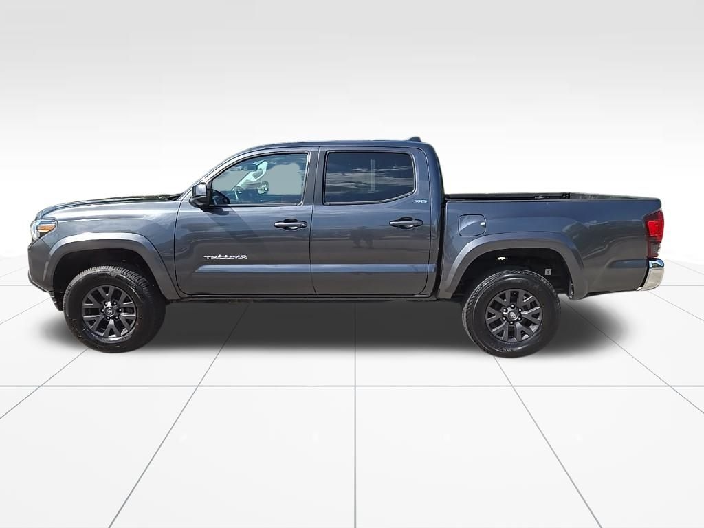 2022 Toyota Tacoma SR5 2