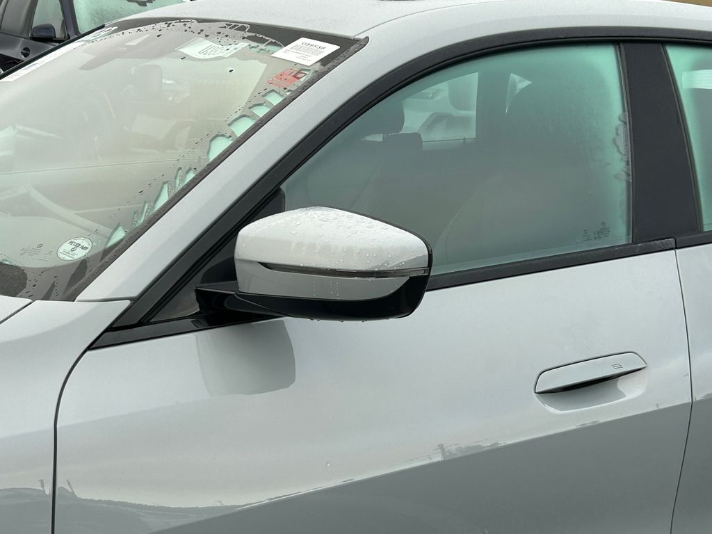 Thumbnail: 2023 BMW i4 - 10