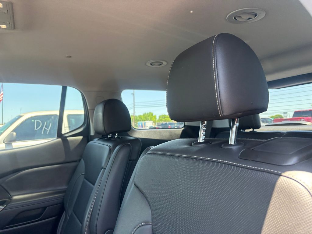 Used Car 2023 Gmc Acadia  Slt For Sale Under $30,000 In Austin, Texas