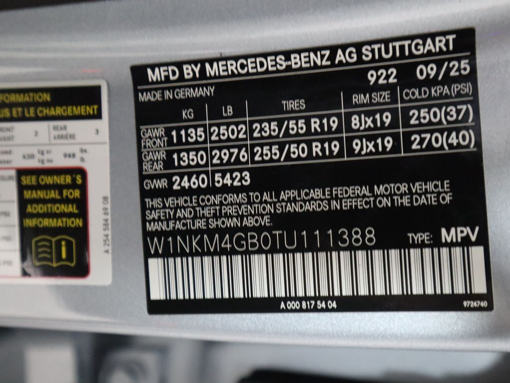 Thumbnail: 2026 Mercedes-Benz GLC - 32