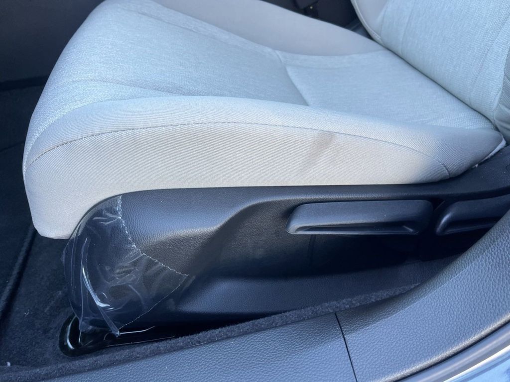 new 2025 Honda Accord car, priced at $28,310