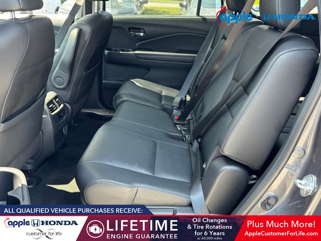 2022 Honda Pilot AWD Special Edition