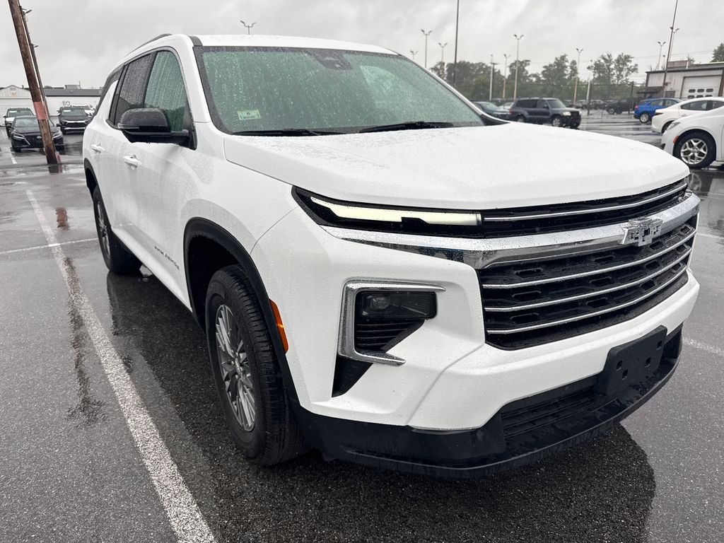 Summit White 2024 Chevrolet Traverse LT AWD SUV / Crossover Four-Wheel Drive 8-Speed Automatic