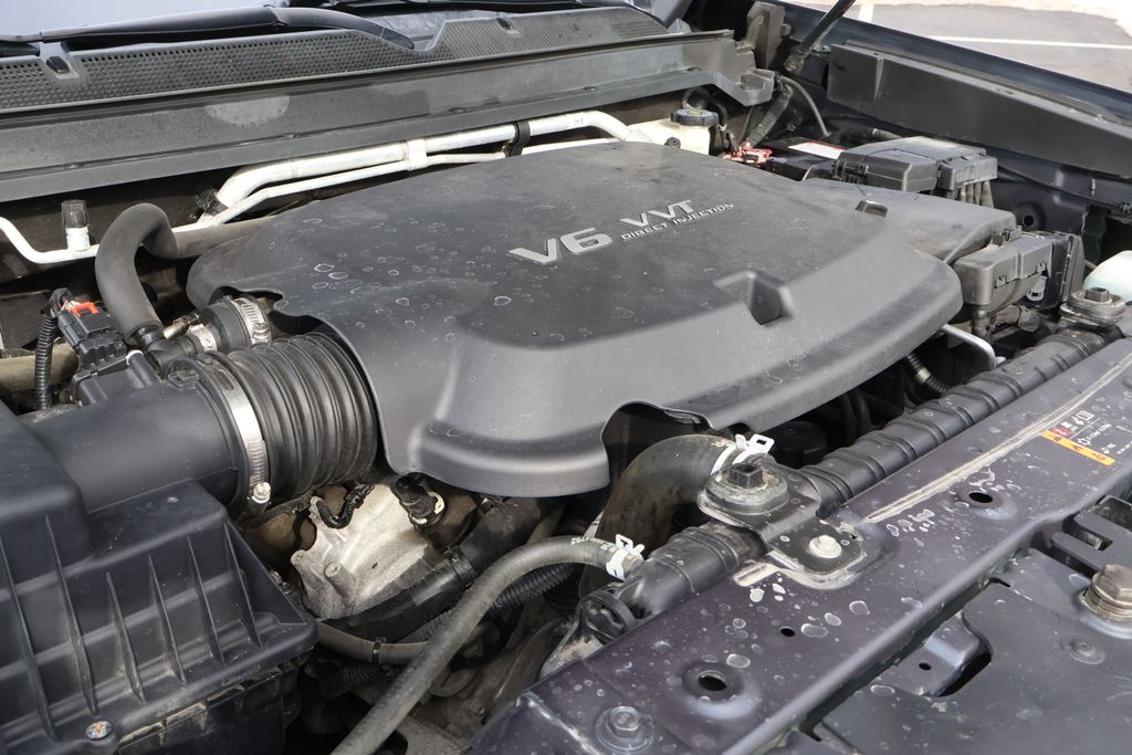 Thumbnail: 2018 Chevrolet Colorado - 16