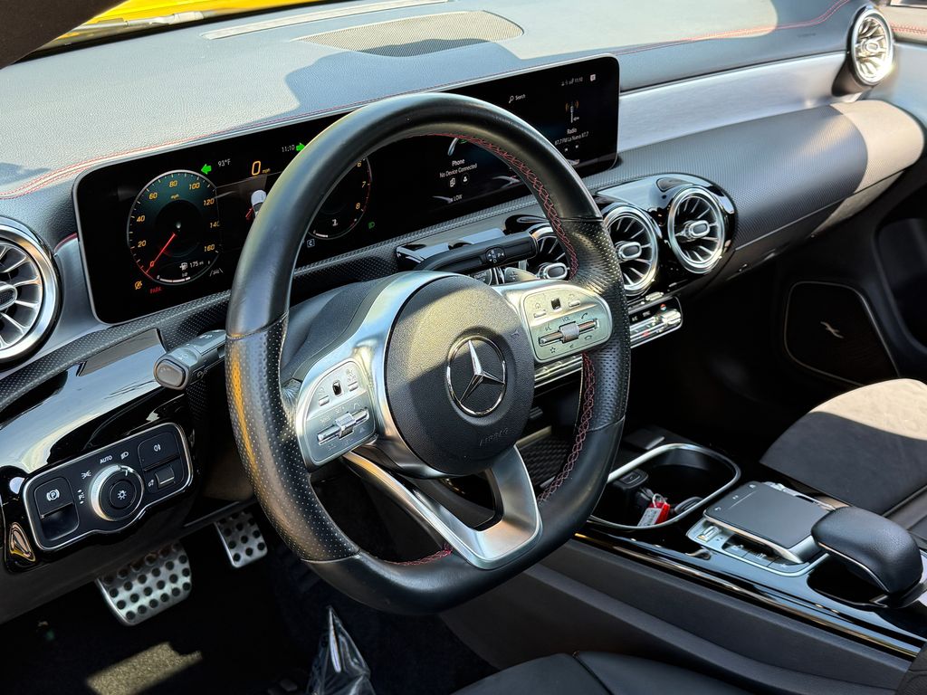Thumbnail: 2020 Mercedes-Benz CLA - 18