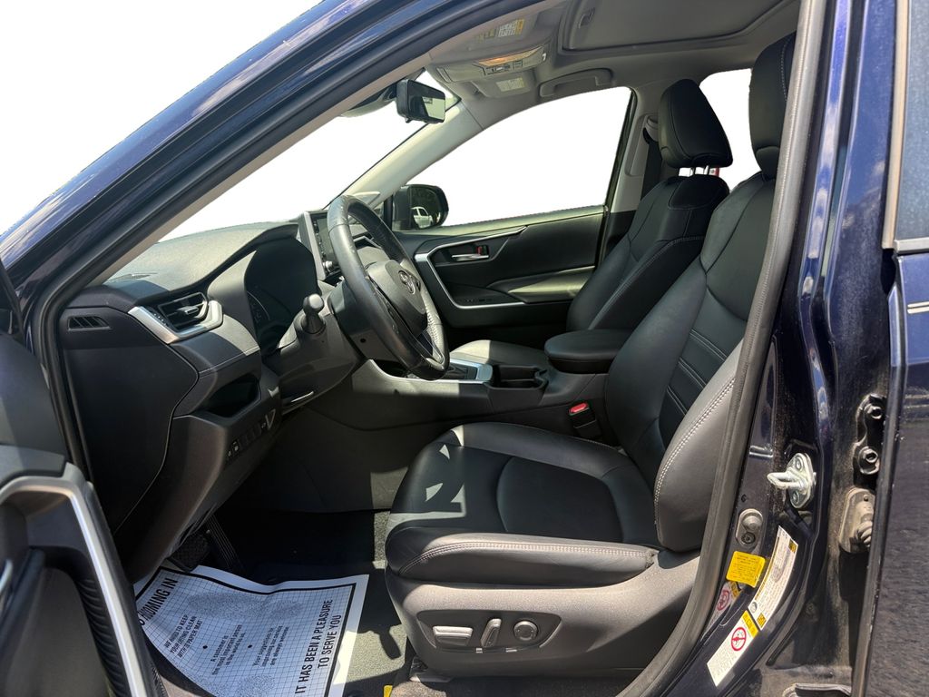 2019 Blueprint Toyota RAV4 XLE Premium FWD SUV