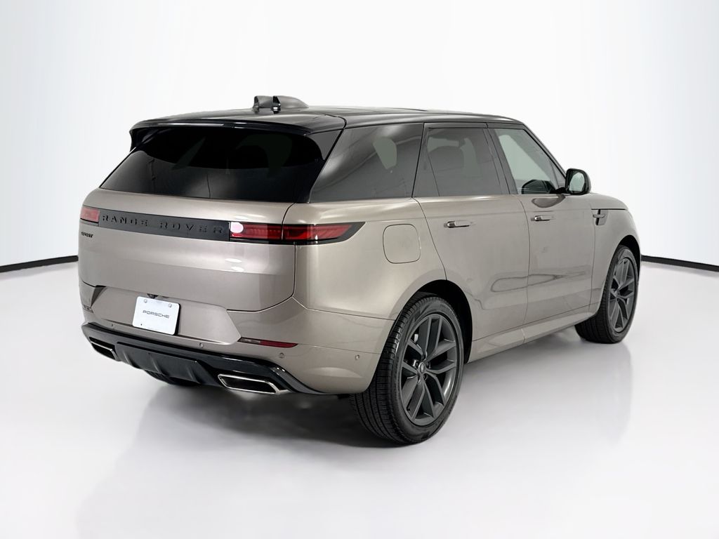 Thumbnail: 2023 Land Rover Range Rover Sport - 7