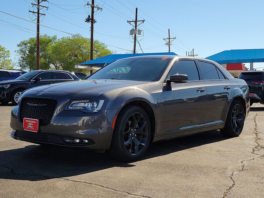 Gray (Granite Crystal Metallic Clearcoat) 2021 Chrysler 300 S V6 RWD Sedan Rear-Wheel Drive 8-Speed Automatic