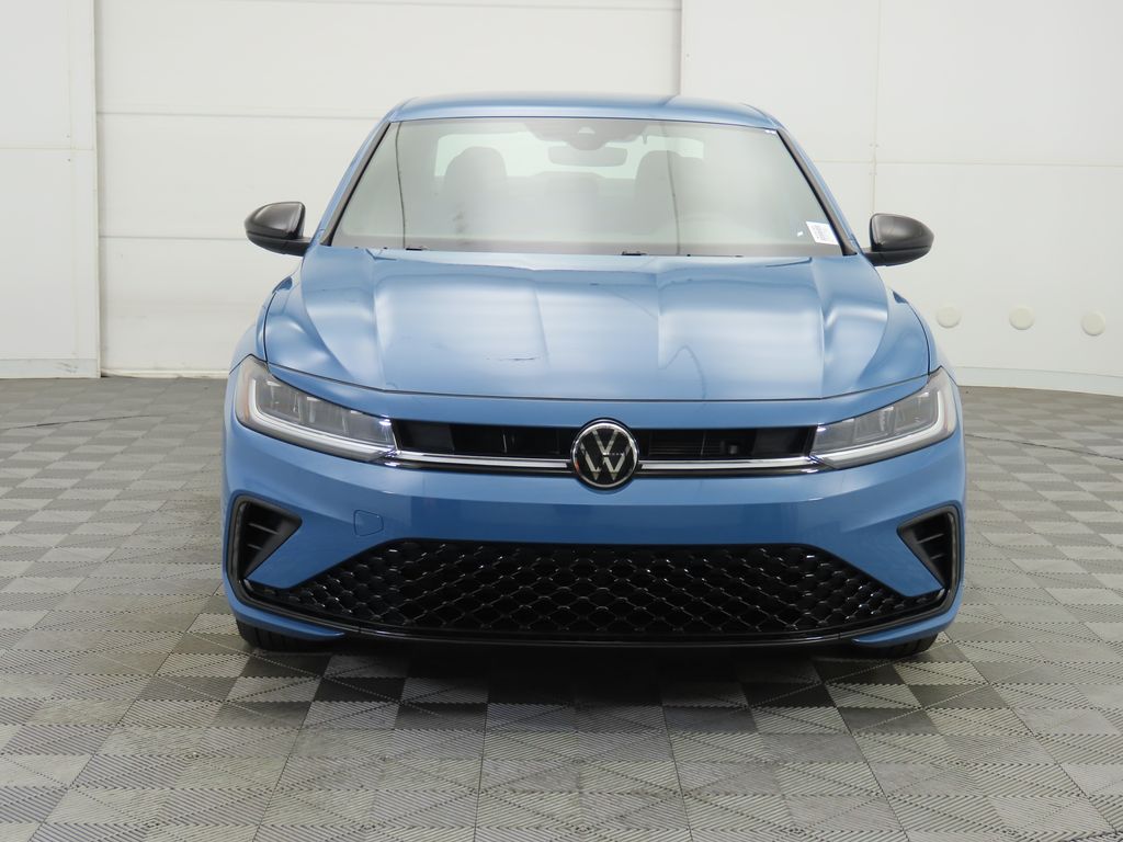 Thumbnail: 2025 Volkswagen Jetta - 3