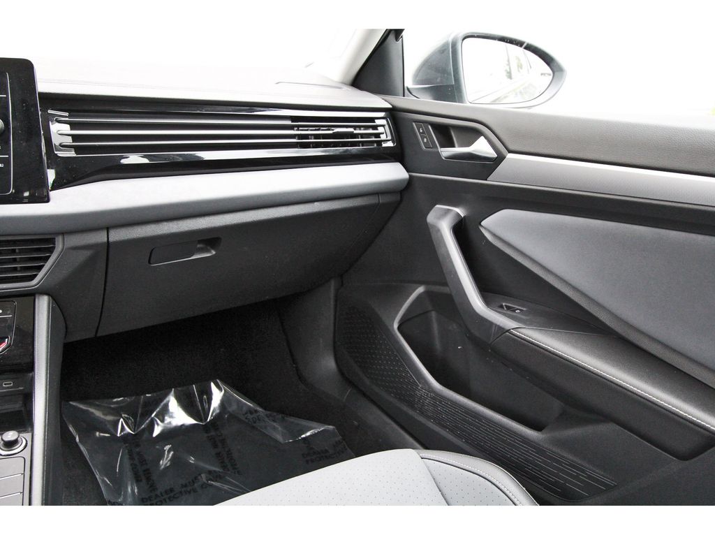 2025 Volkswagen Jetta 1.5T SE Gray at Community Toyota