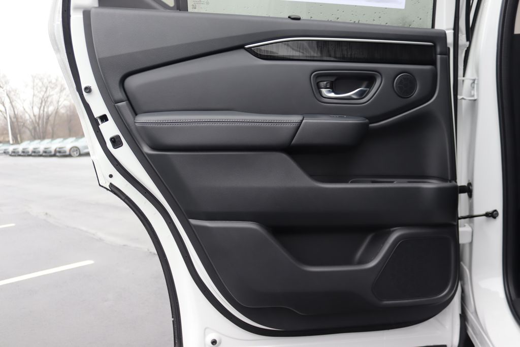 2025 Honda Pilot Elite 11