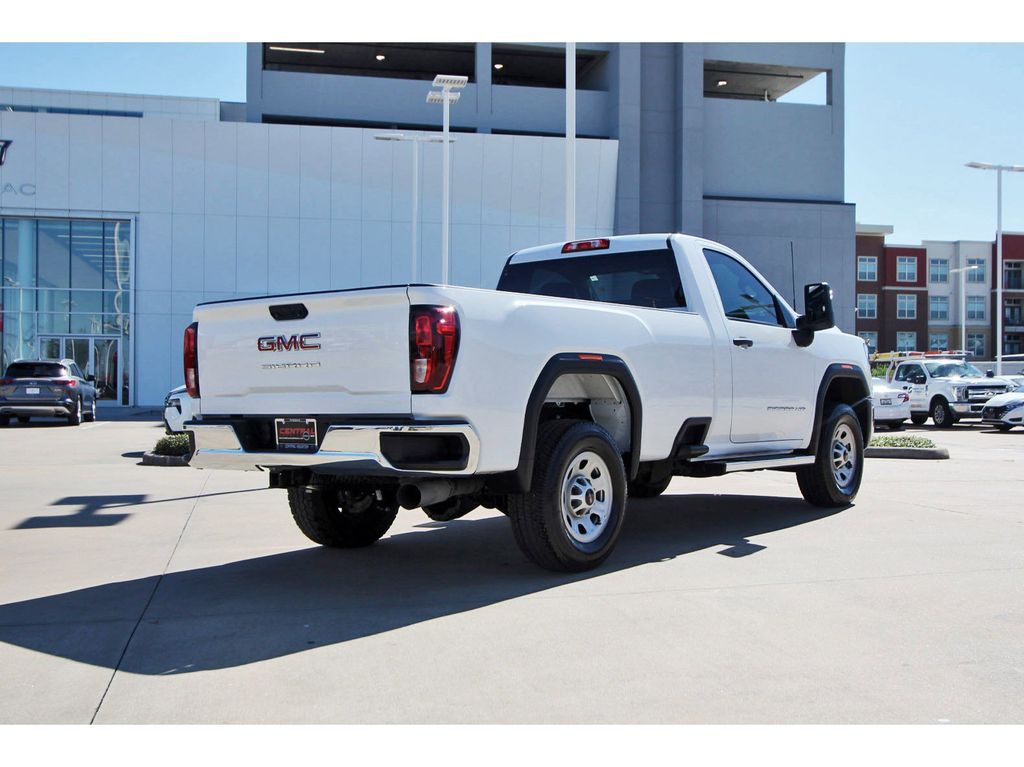2024 GMC Sierra 2500HD Pro - 4