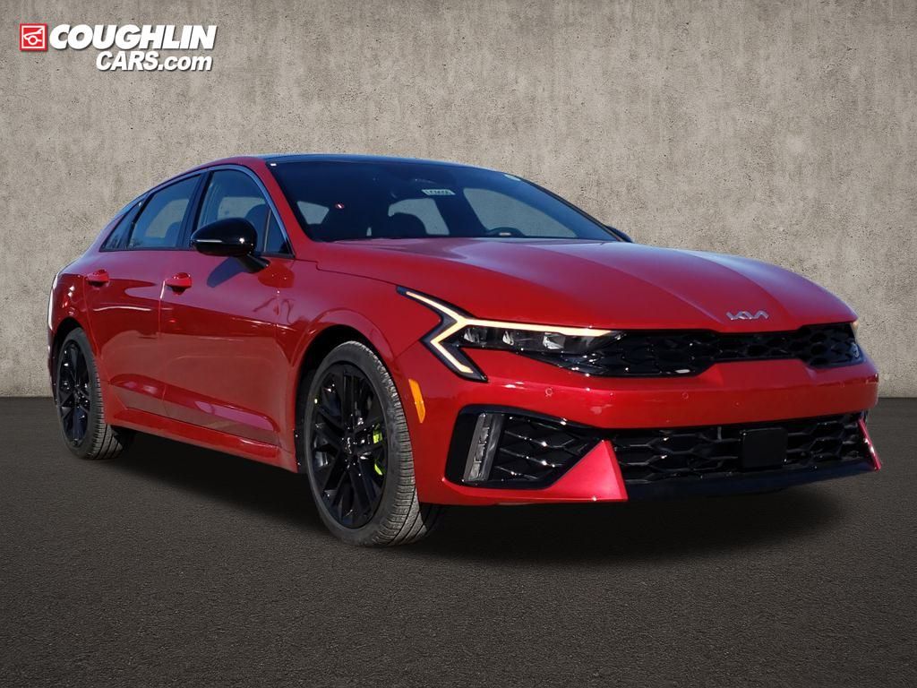 Runway Red 2026 Kia K5 Sedan Front-Wheel Drive 8-Speed Dual Clutch