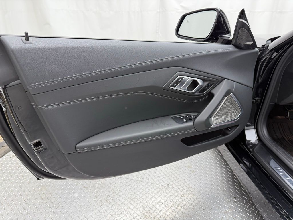 2022 BMW Z4 M40i 23