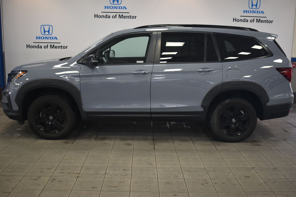 Thumbnail: 2022 Honda Pilot - 2