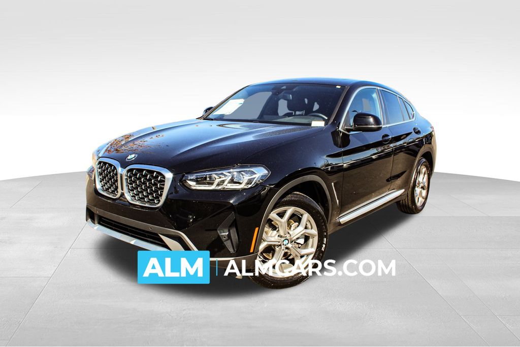 2025 BMW X4 30i's photo