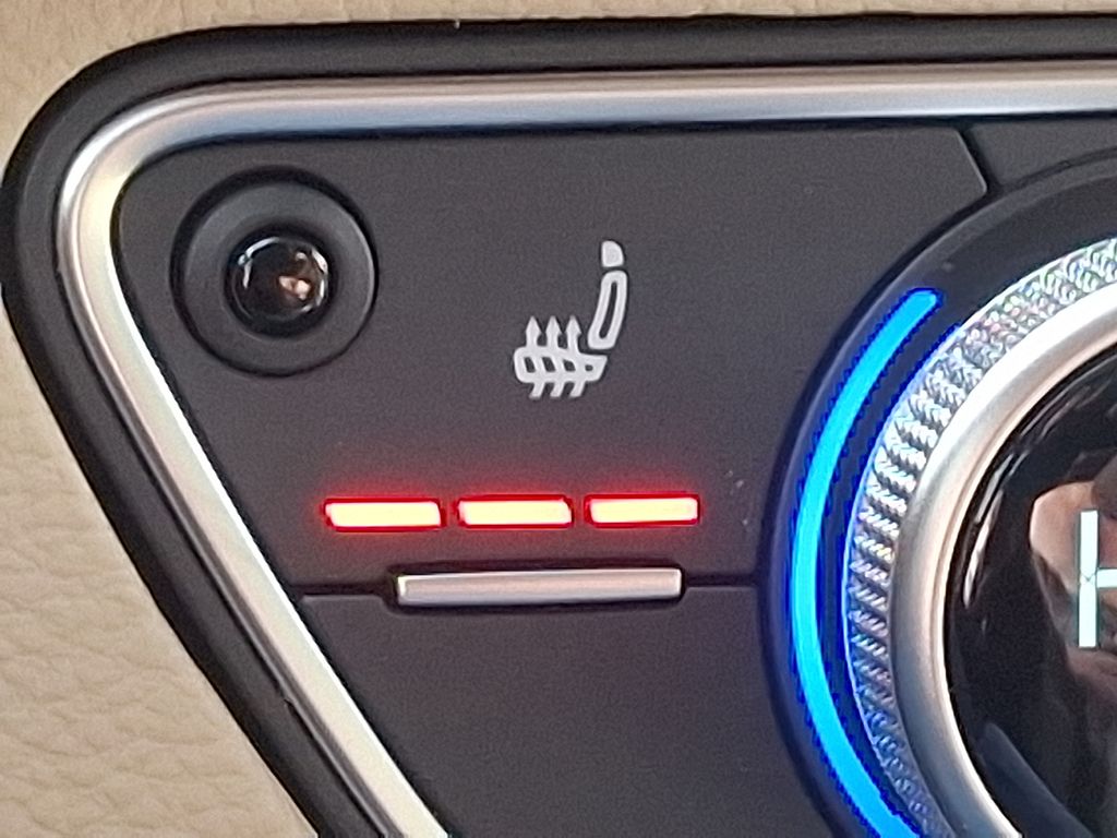 Thumbnail: 2022 Audi Q5 - 23