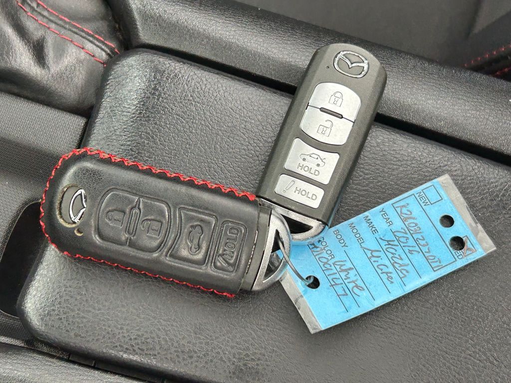 Used 2016 Ceramic Metallic Mazda Grand Touring image 20