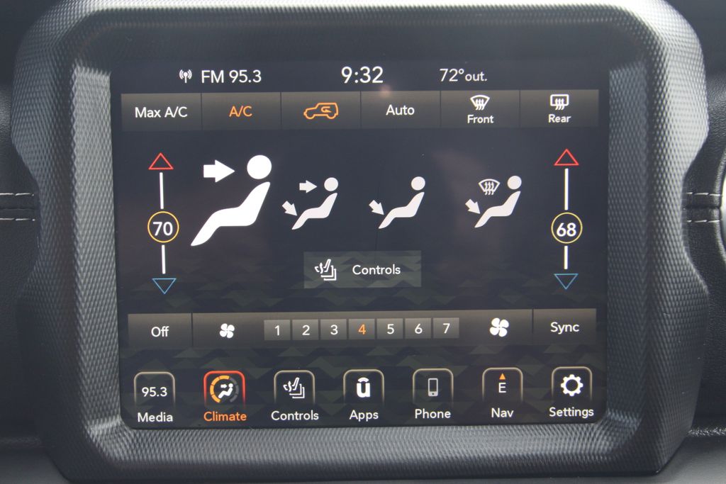 Used 2021 Jeep Wrangler SUV