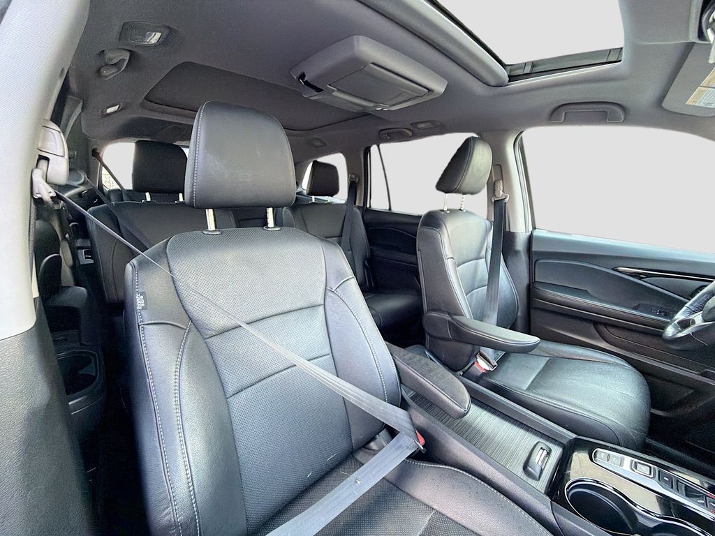 2021 Honda Pilot Elite White at Emmons Autoplex