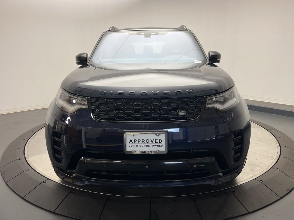 Thumbnail: 2023 Land Rover Discovery - 8