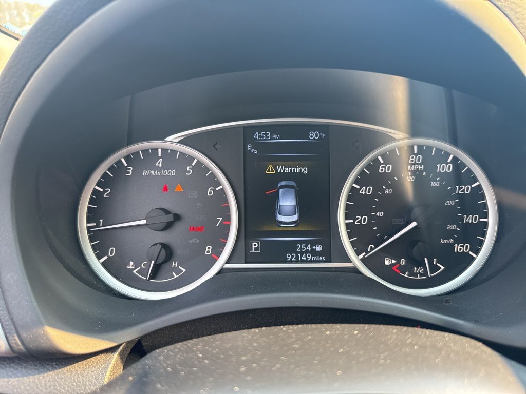 Cayenne Red Pearl 2016 Nissan Sentra SL Sedan Front-Wheel Drive Continuously Variable Transmission